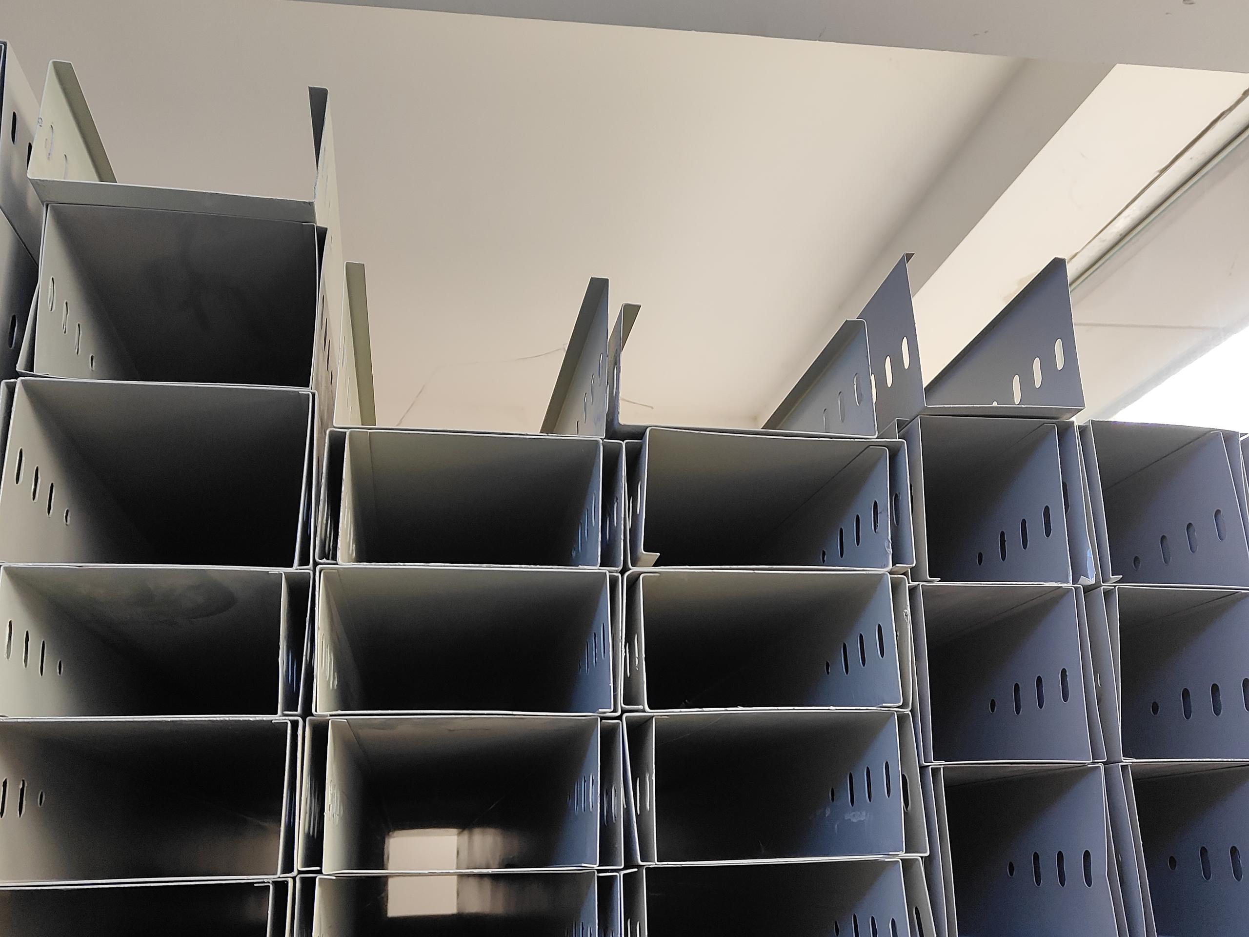 熱浸鋅電纜橋架