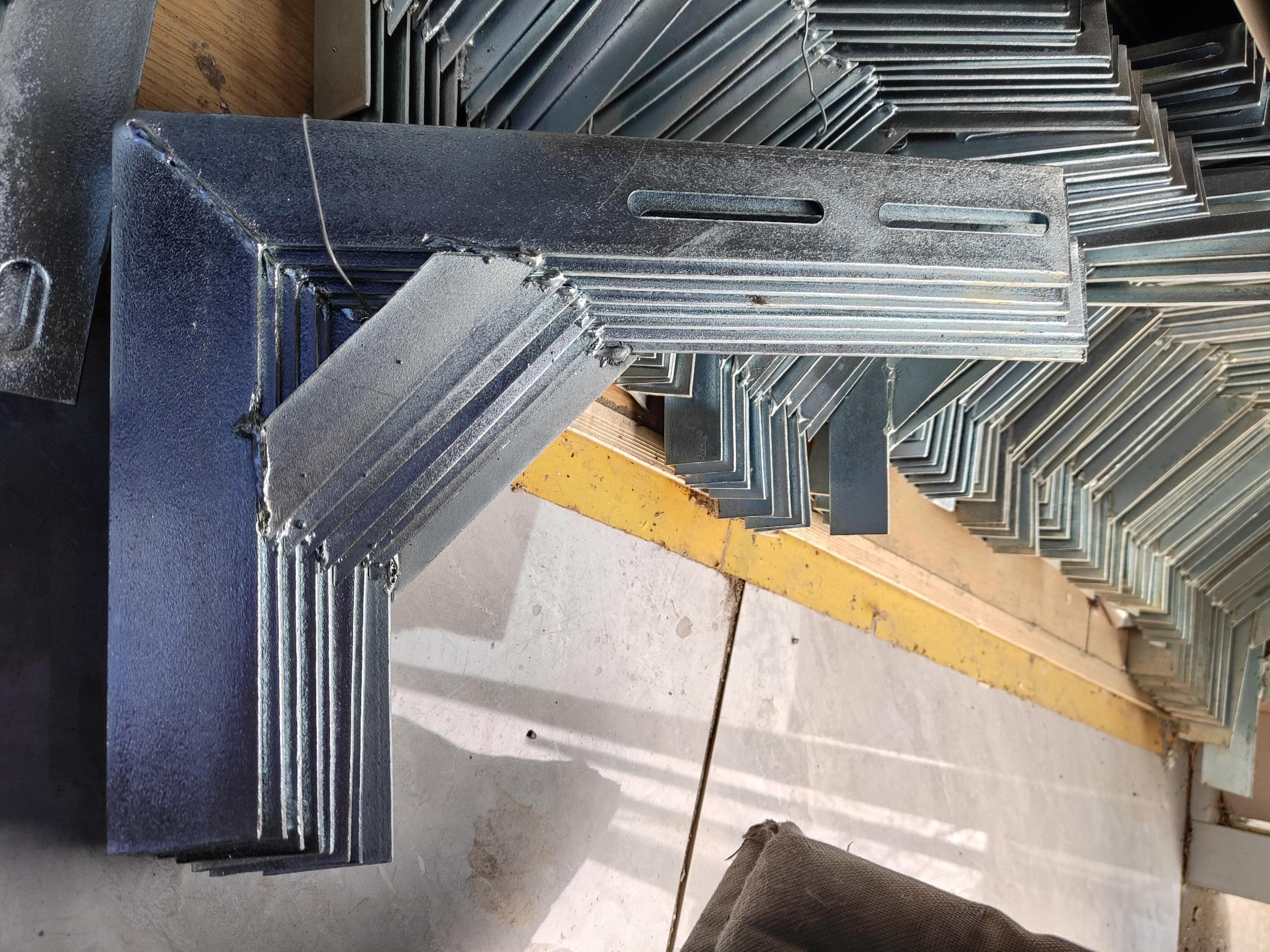 濟南電纜橋架支架廠家